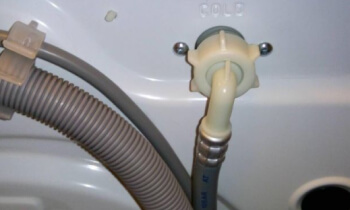 Причины поломки датчика уровня воды в стиральной машине Индезит