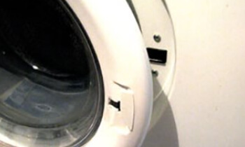 Как понять, что в стиральной машине Indesit нужно менять люк?