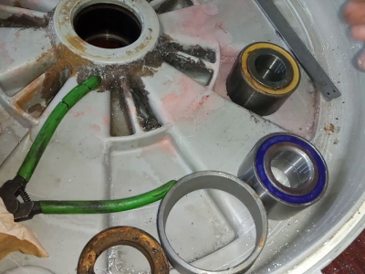 Как понять, что в стиральной машине Indesit WIUN 102 сломались подшипники?